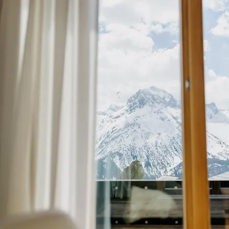 Lama Appartement Aparthotel Lech am Arlberg
