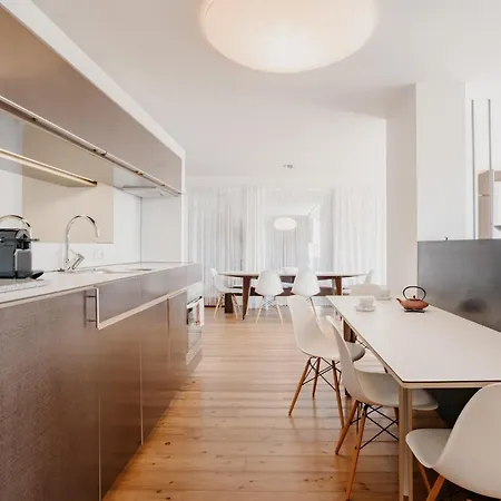 Aparthotel Lama Appartement 4*
